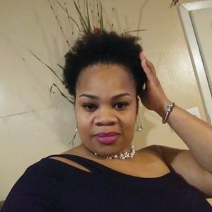 Meet your Posher, Rita